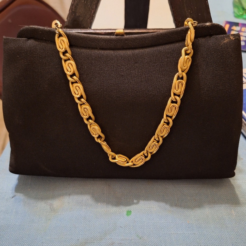 Elegant Black clutch with Gold Chain